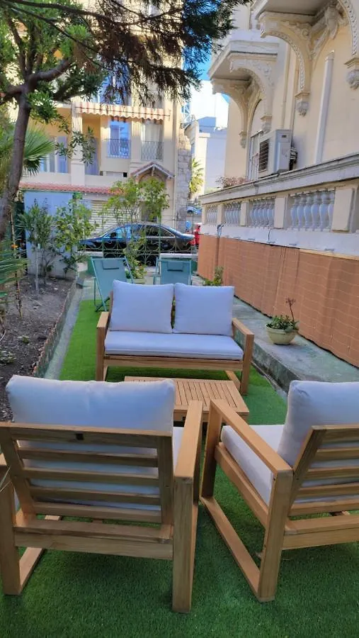 Villa Eden Nice 2*,
