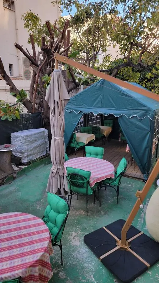 Villa Eden Niza 2*,